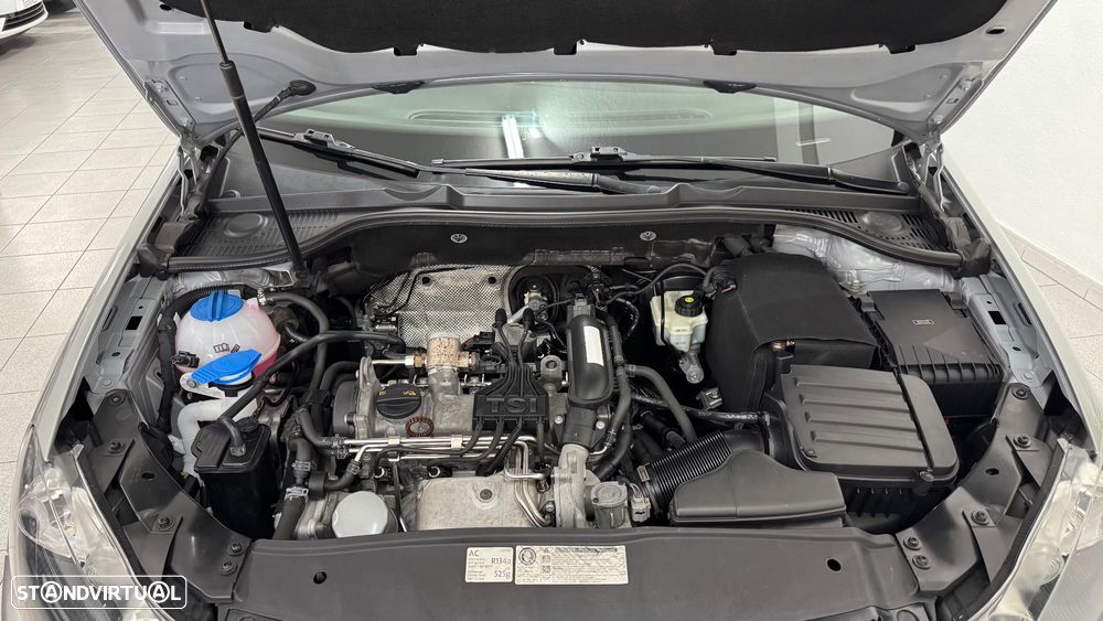 VW Golf Cabriolet 1.2 TSI BlueMotion - 32