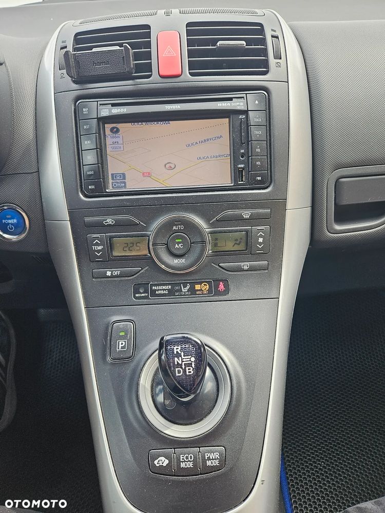Toyota Auris - 23