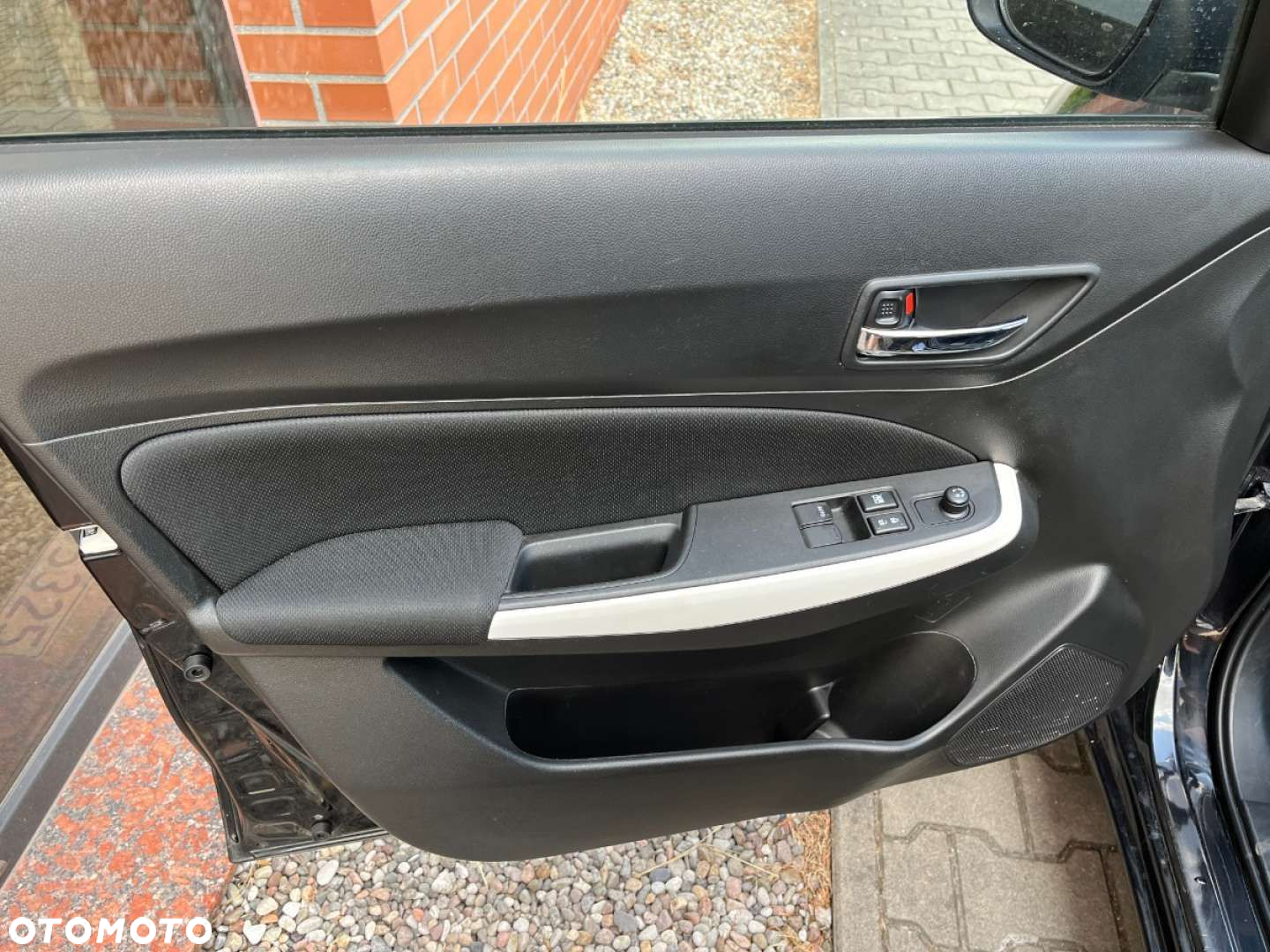 Suzuki Swift 1.2 Premium - 20