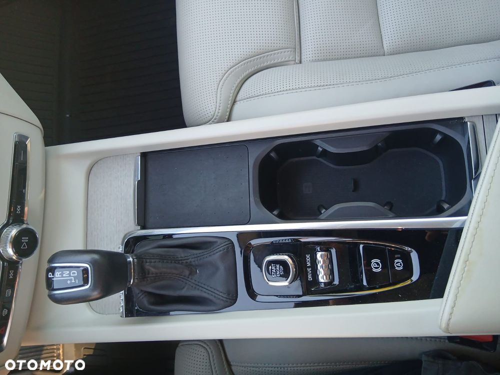 Volvo XC 60 T5 AWD Inscription - 14