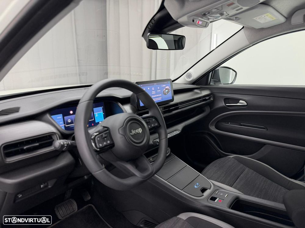 Jeep Avenger 54 kWh Longitude - 19