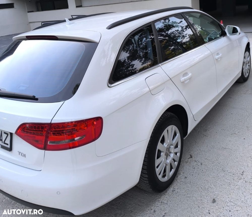 AUDI A4 2010 — imagine 14