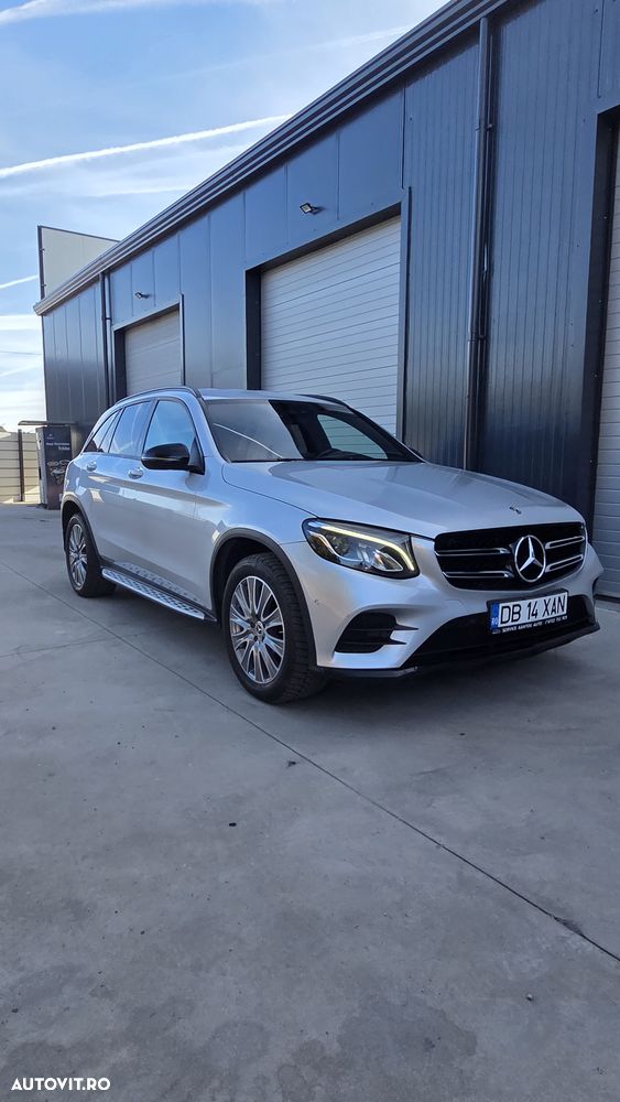 MERCEDES-BENZ GLC