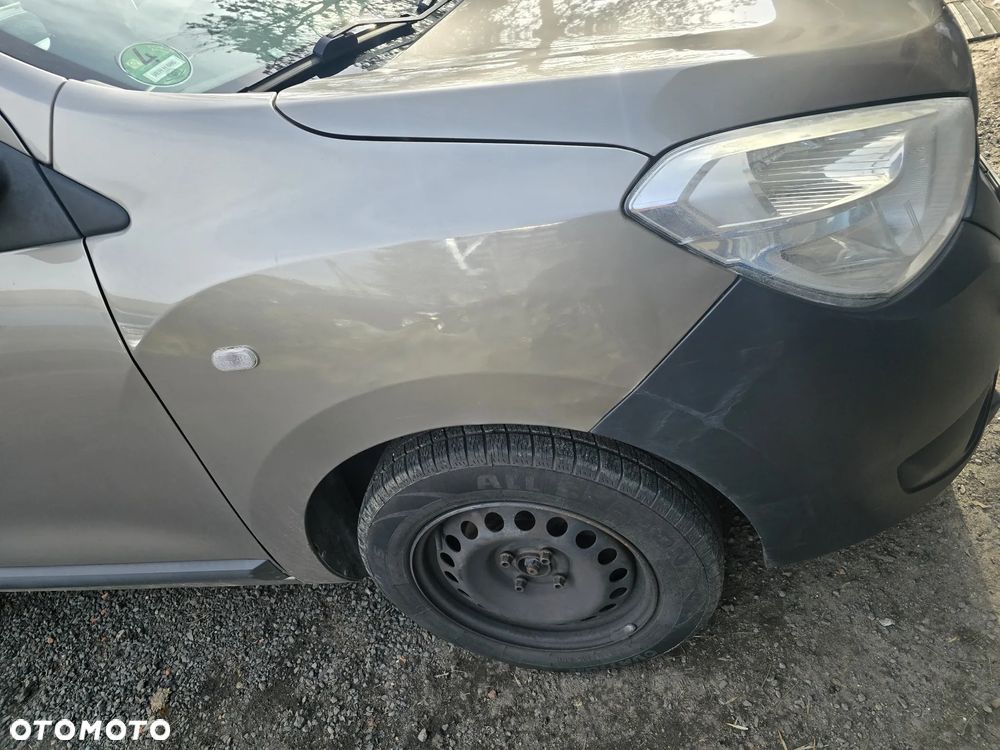Kompletny  przód  Dacia  dokker w kolorze TEHNK - 4