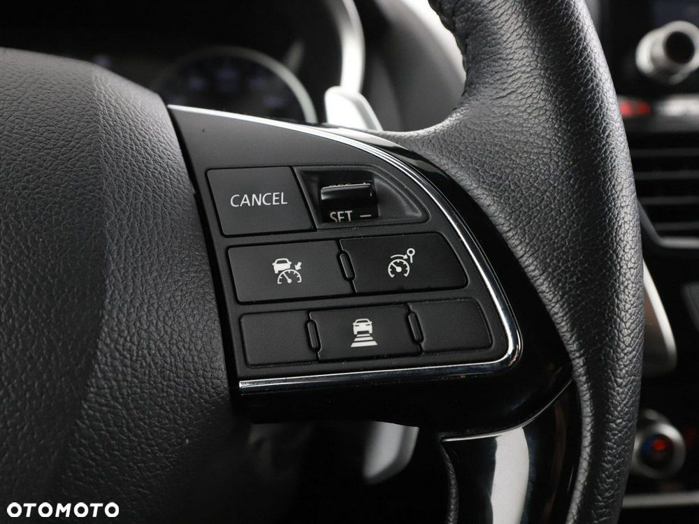 Mitsubishi Eclipse Cross - 30