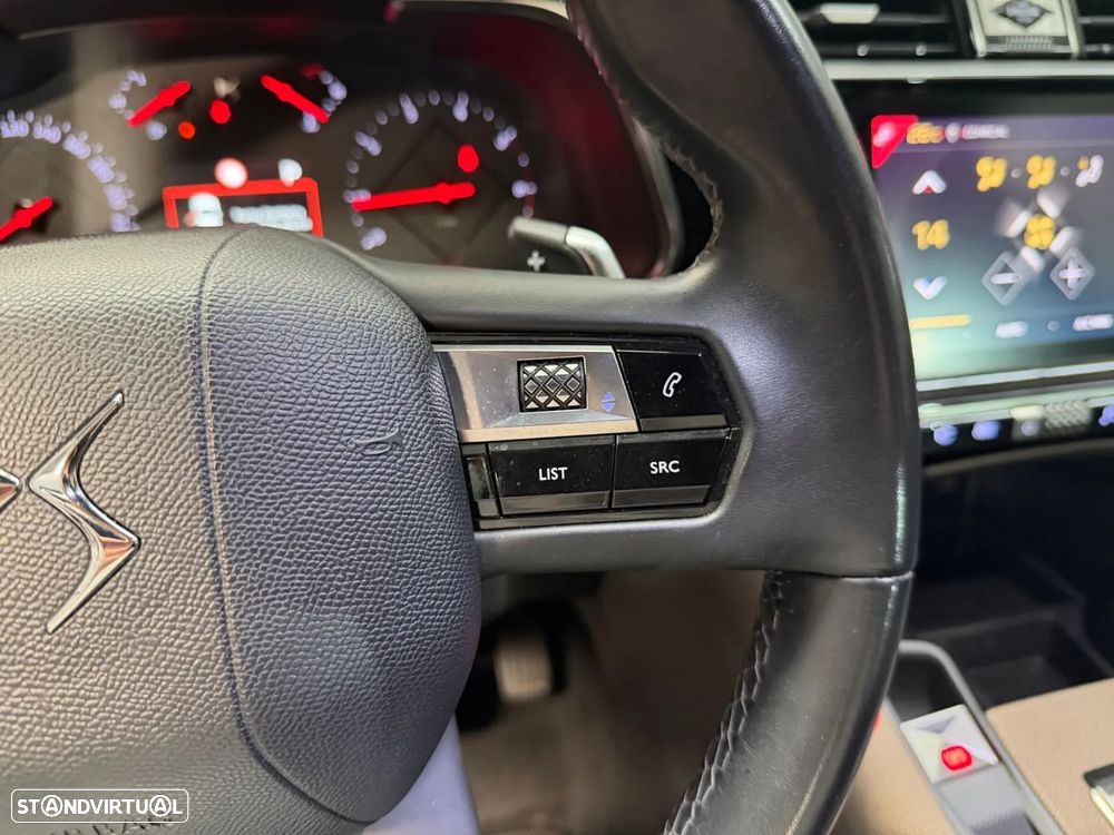 DS DS7 Crossback - 13