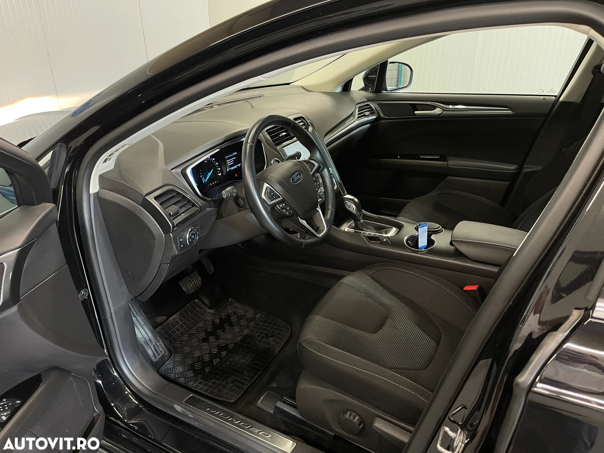 Ford Mondeo 2.0 HEV Titanium - 5