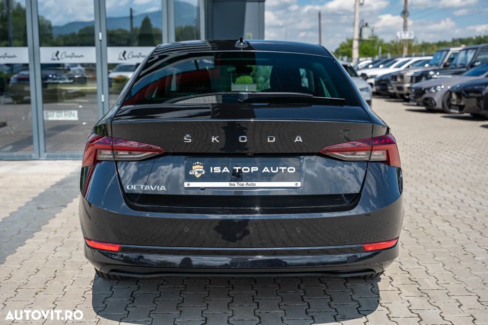 Skoda Octavia 2.0 TDI DSG Style - 3