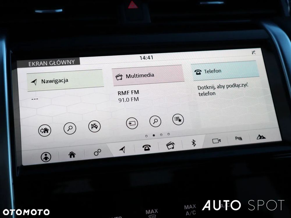 Land Rover Discovery Sport 2.0 P200 mHEV SE - 30