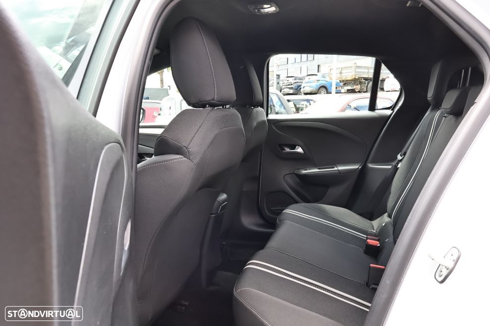 Opel Corsa 1.2 T GS - 18