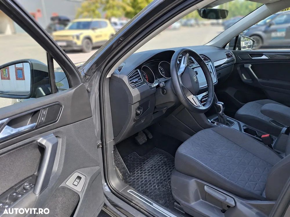 Volkswagen Tiguan - 15
