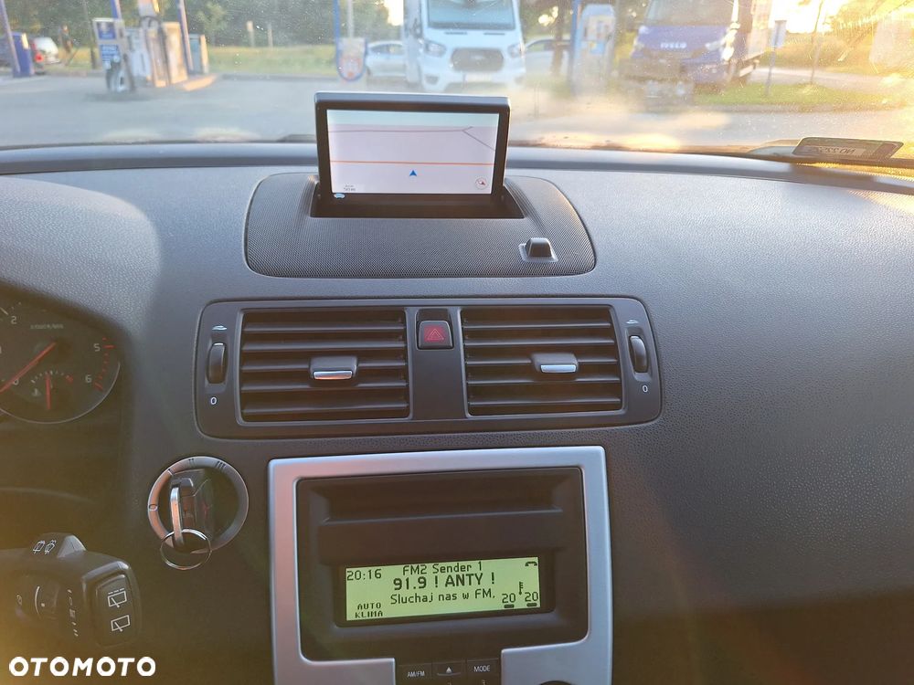 Volvo V50 D3 Momentum - 3