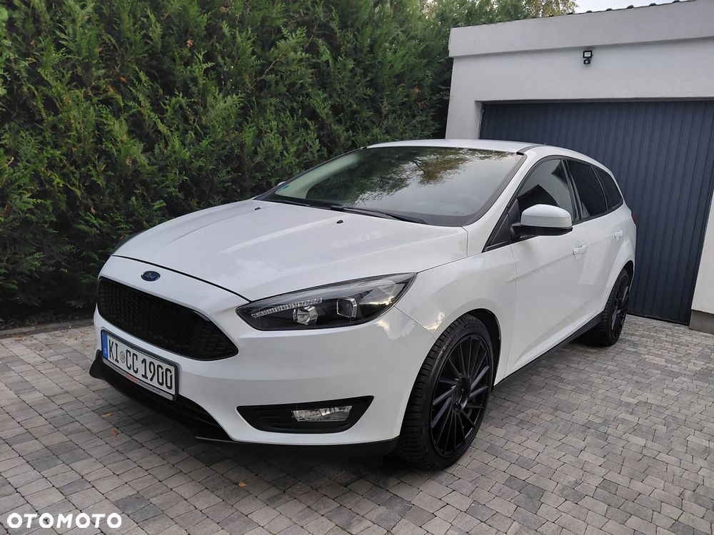 Ford Focus - 13