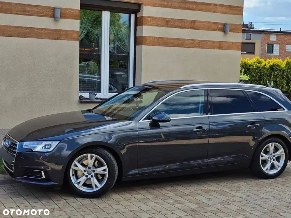 Audi A4 - 4