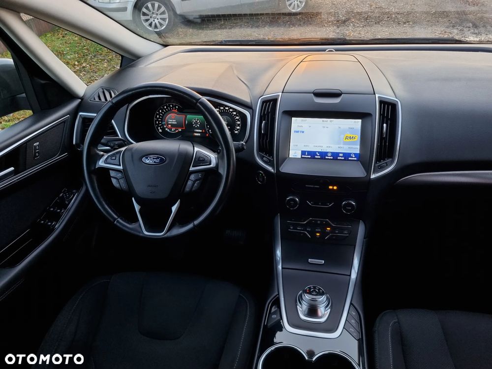 Ford S-Max 2.0 EcoBlue Titanium - 21