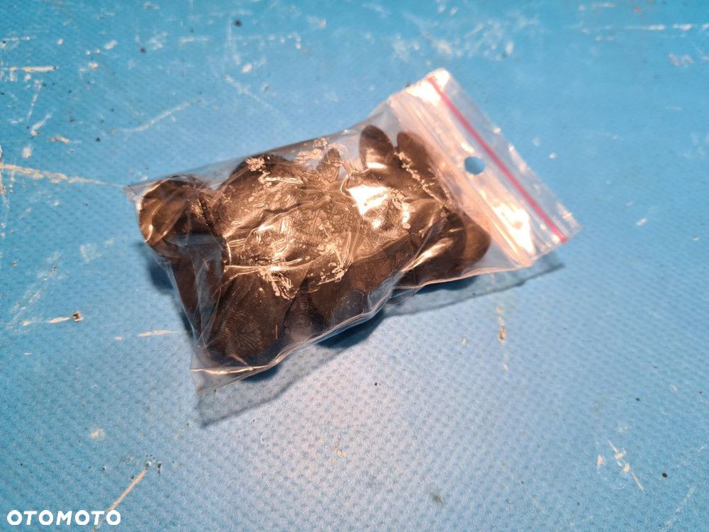 WYGŁUSZENIE ALFA ROMEO GT - 2