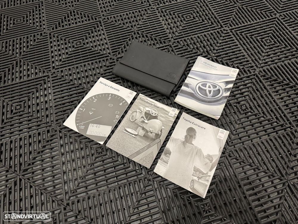 Toyota C-HR 1.8 HSD Comfort+P.Style - 10