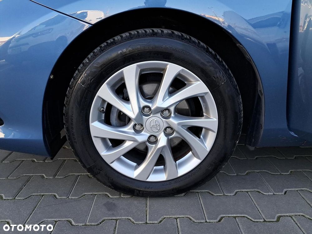 Toyota Auris - 23