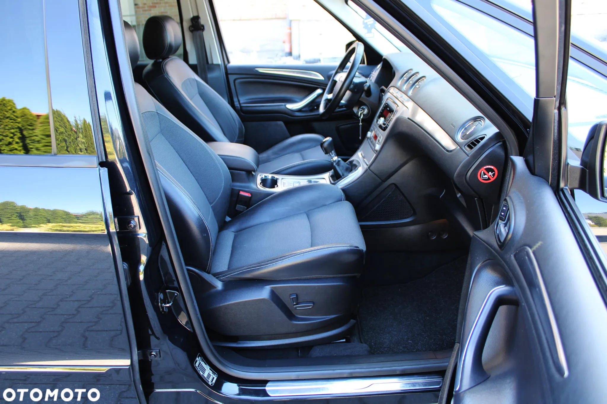 Ford S-Max - 31