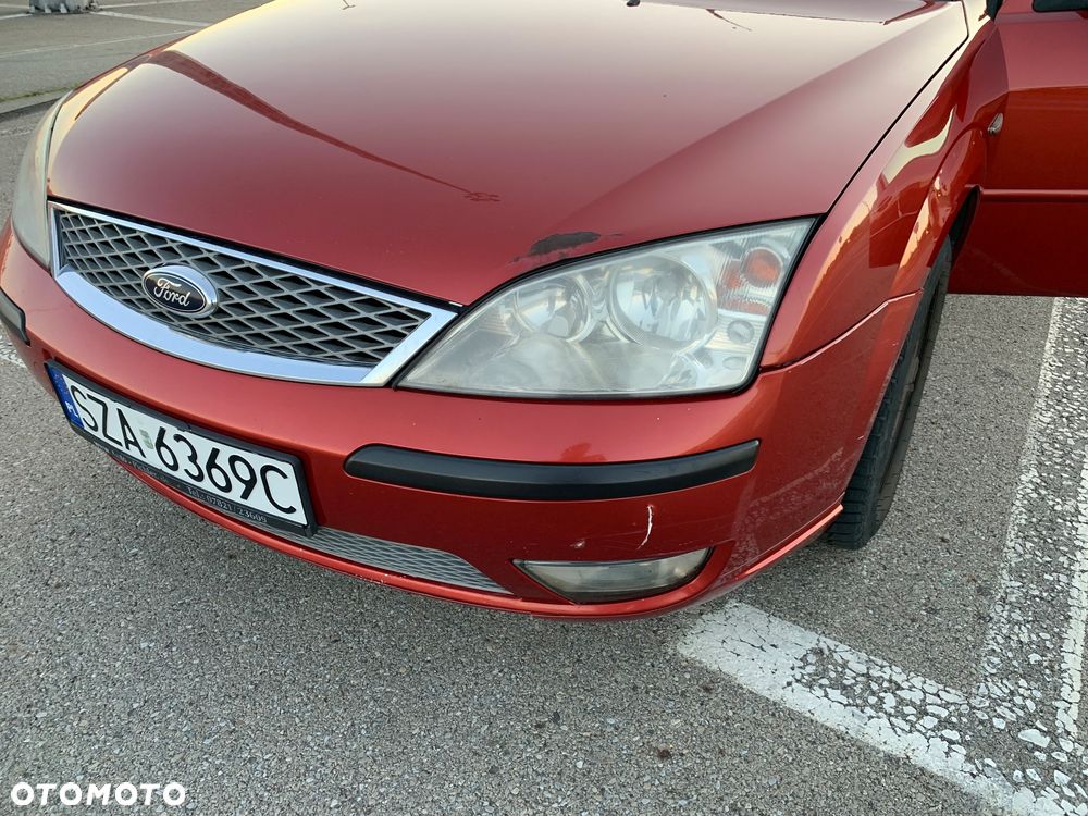 Ford Mondeo 2.0 TDCI Ambiente - 4