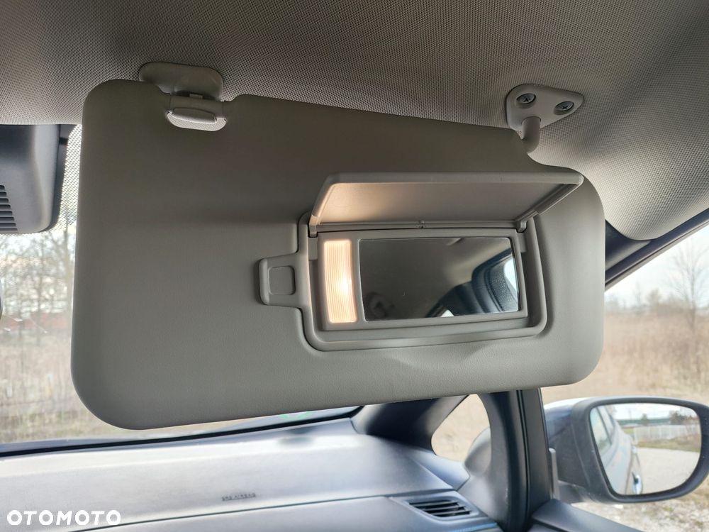 Nissan Leaf 62 kWh e+ N-Connecta - 17