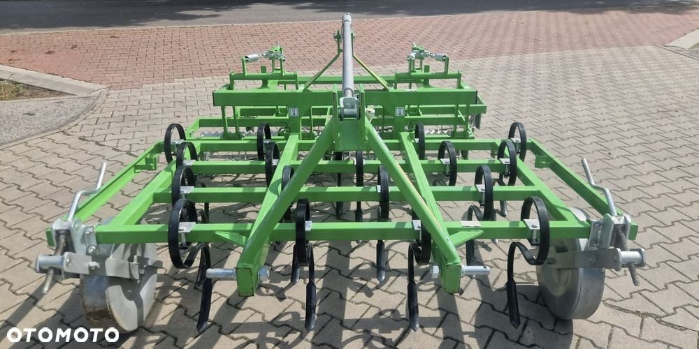 Bomet U724/1 - 10