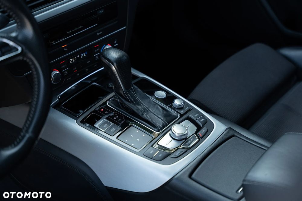 Audi A6 Avant - 25