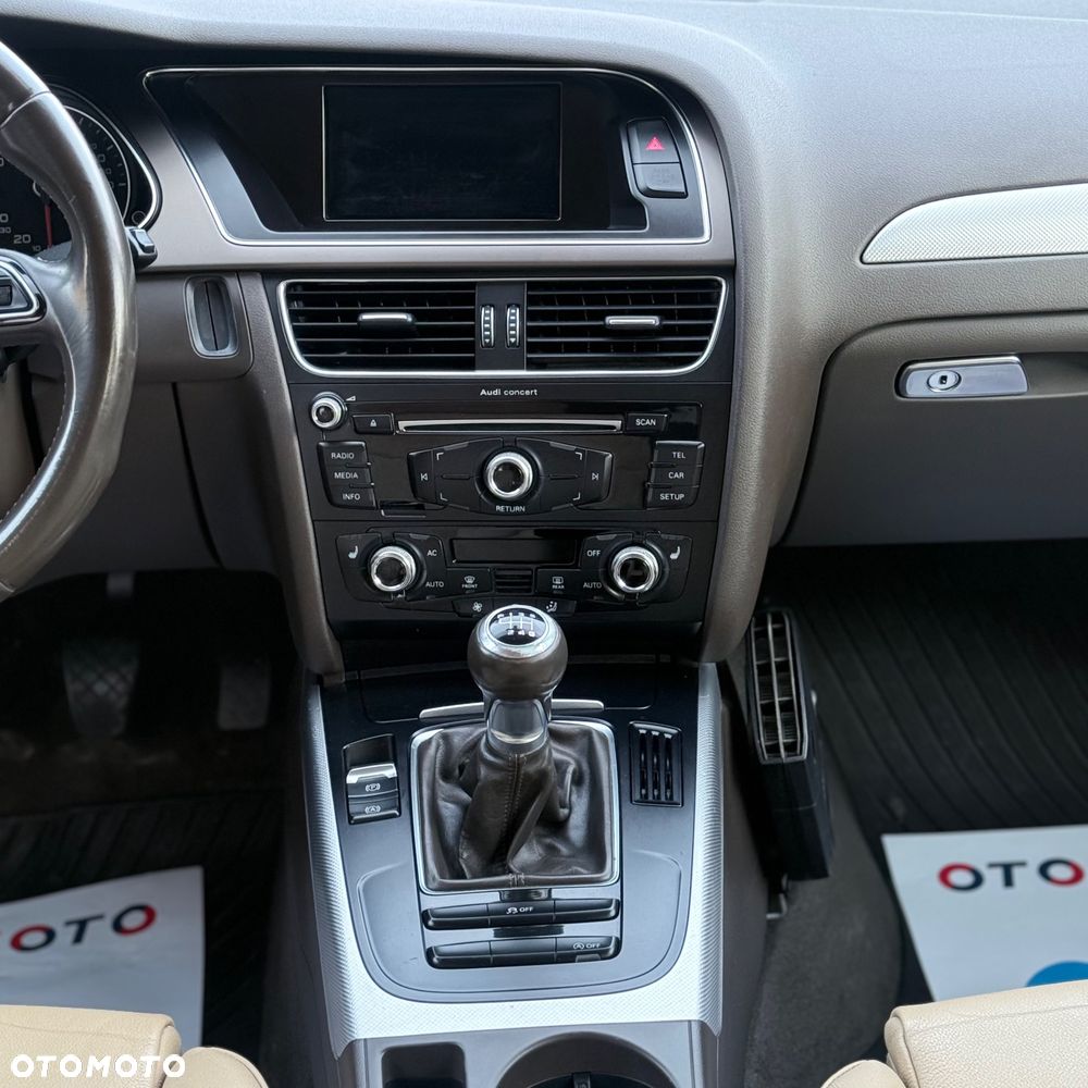 Audi A4 Avant 2.0 TFSI Flexible Fuel Quattro - 22