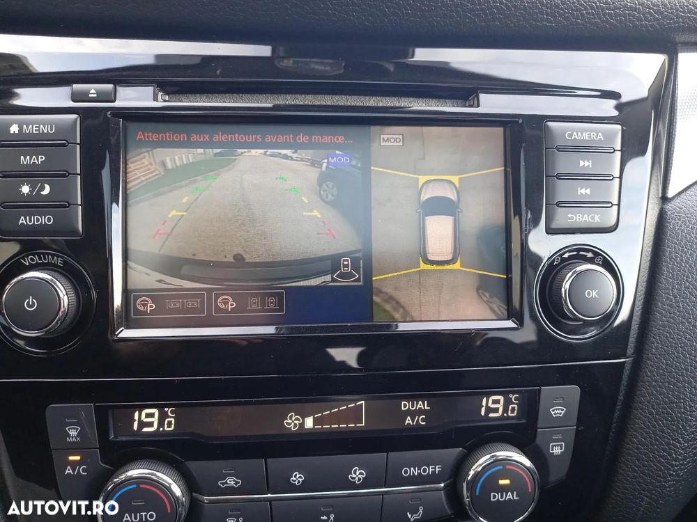 Nissan Qashqai 1.3 DIG-T DCT TEKNA+ - 24