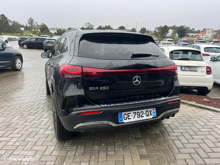 Mercedes-Benz EQA 250 AMG Line - 4