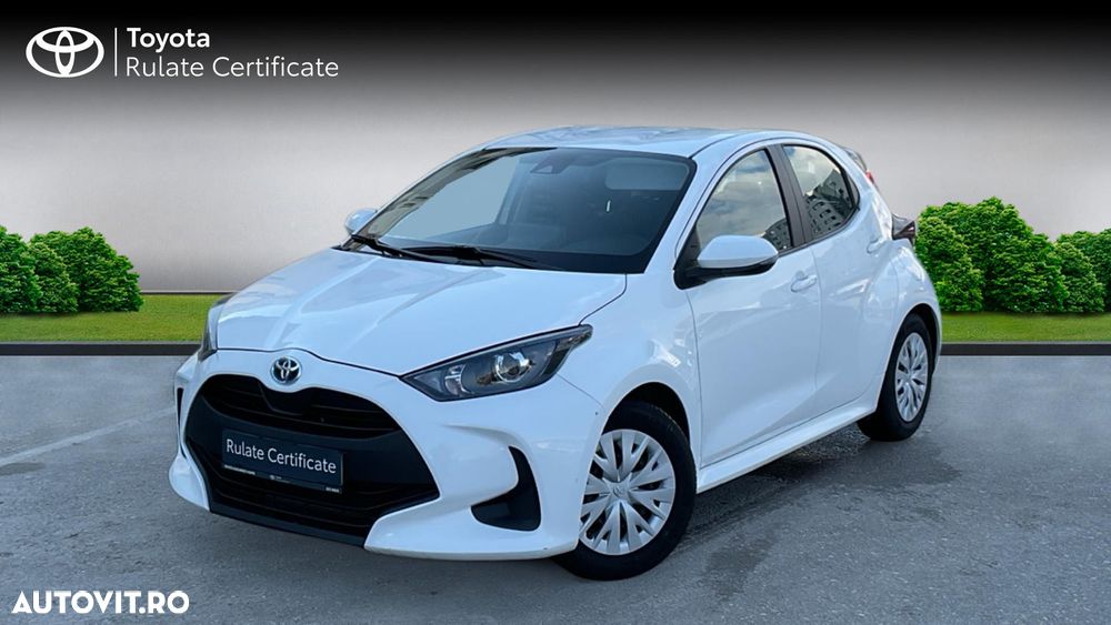 Toyota Yaris 1.5 VVT-i HSD Eco - 1