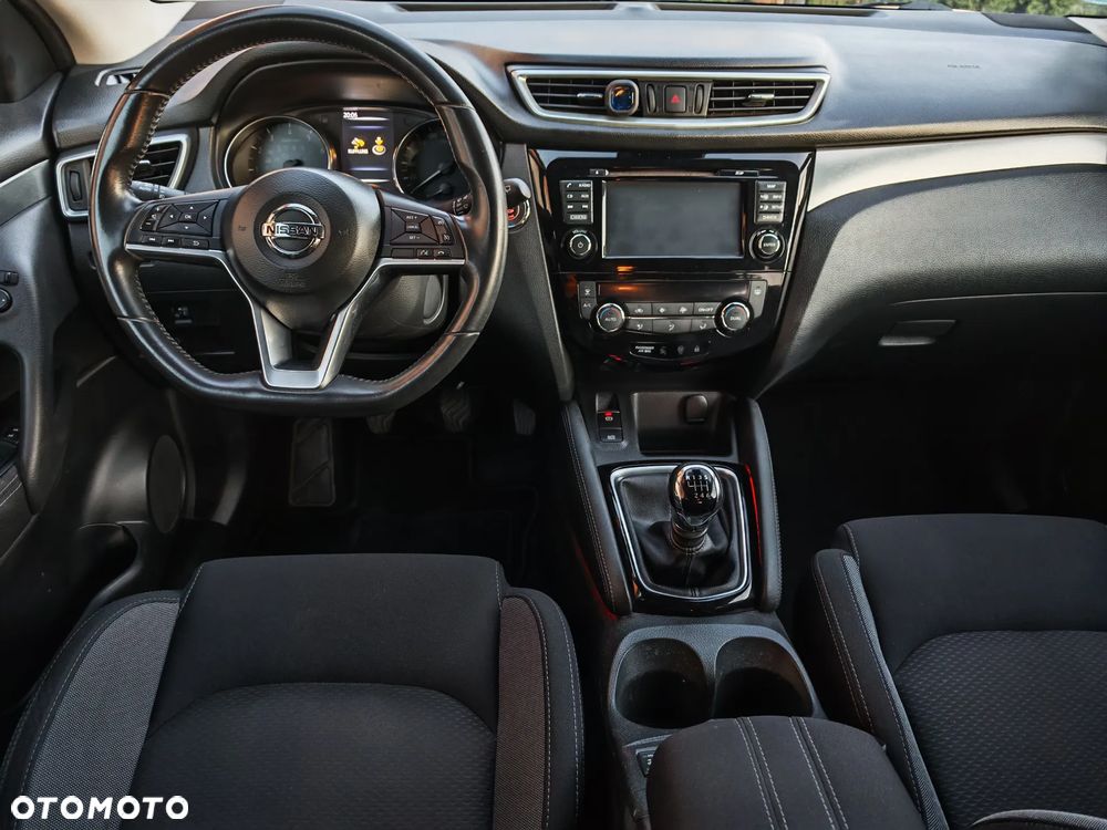 Nissan Qashqai 1.2 DIG-T 360 - 24