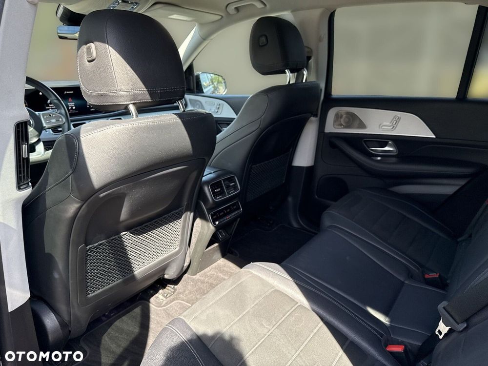 Mercedes-Benz GLE - 24