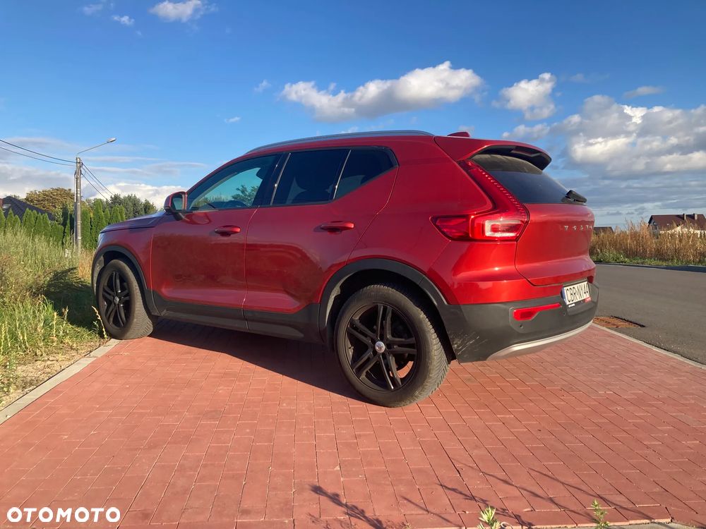 Volvo XC 40 T3 Geartronic Momentum - 8