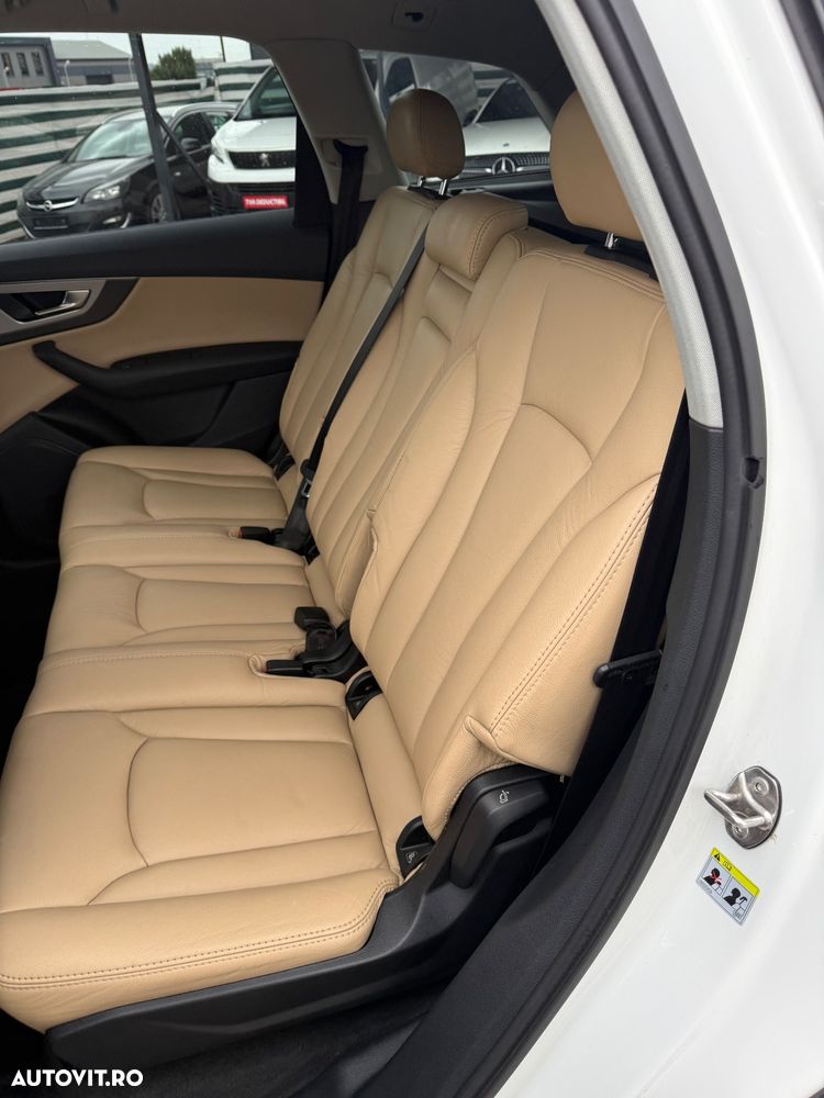 Audi Q7 3.0 TDI ultra quattro tiptronic - 13