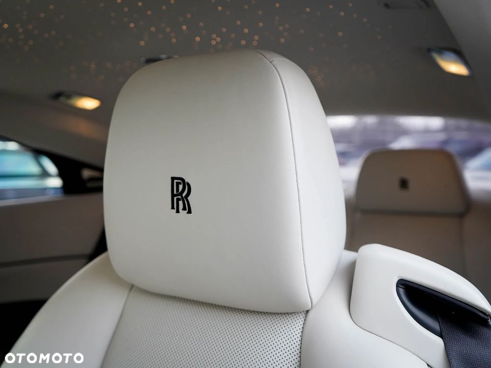 Rolls-Royce Wraith Standard - 19