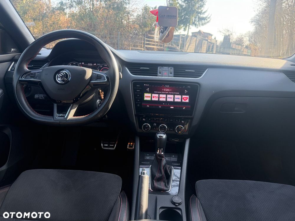 Skoda Octavia 2.0 TDI 4x4 DSG RS - 8