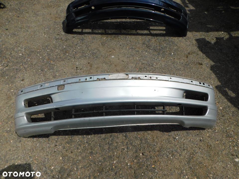 BMW E46 zderzak kolor titan zllber nr B0194 WYSYŁKA - 1