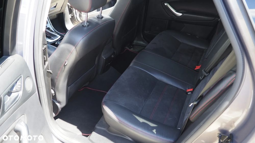 Ford Mondeo - 21