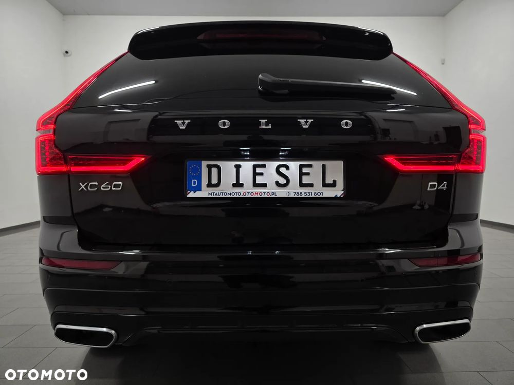 Volvo XC 60 D4 Geartronic RDesign - 37