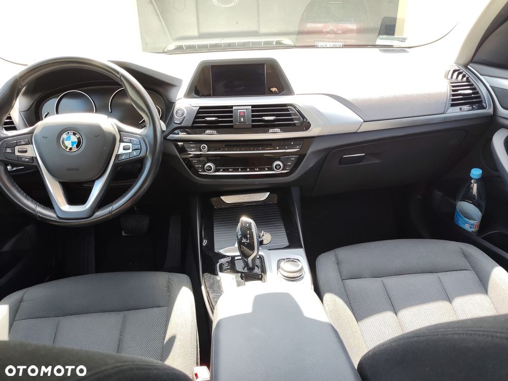 BMW X3 xDrive20d - 22