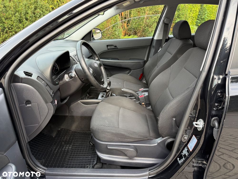 Hyundai i30 1.4 Blue Classic - 9