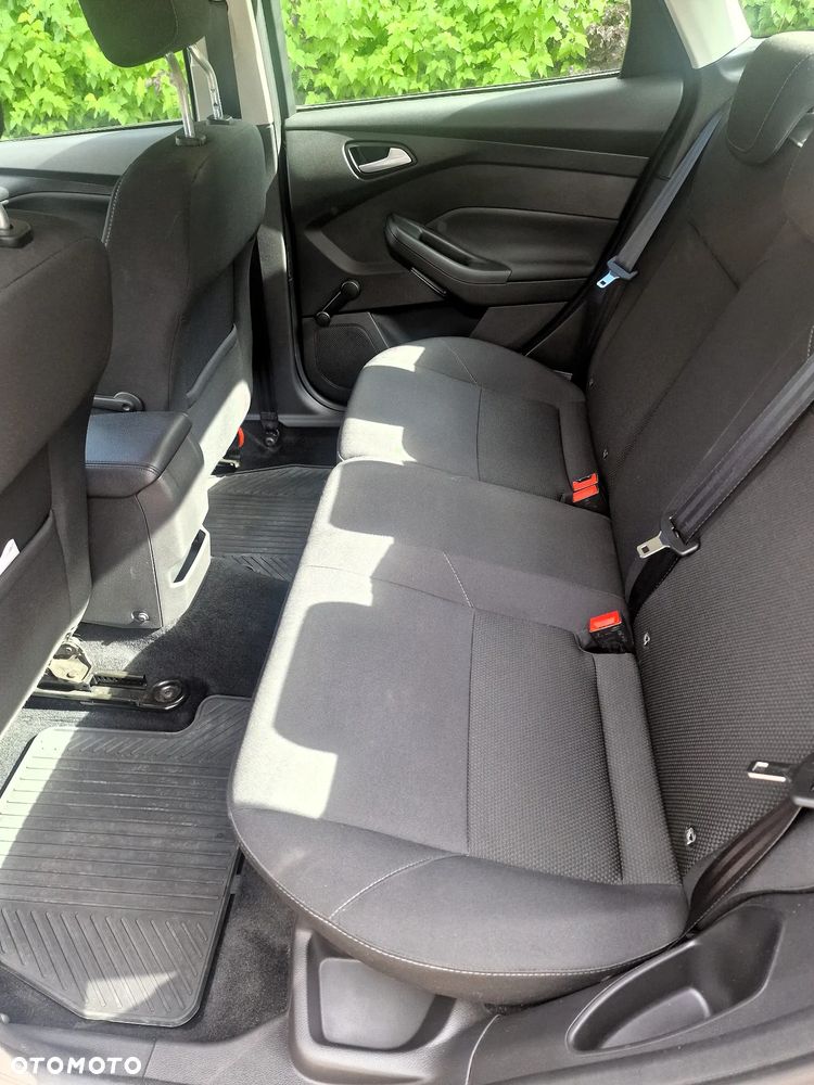 Ford Focus 1.5 EcoBoost SYNC Edition ASS - 5
