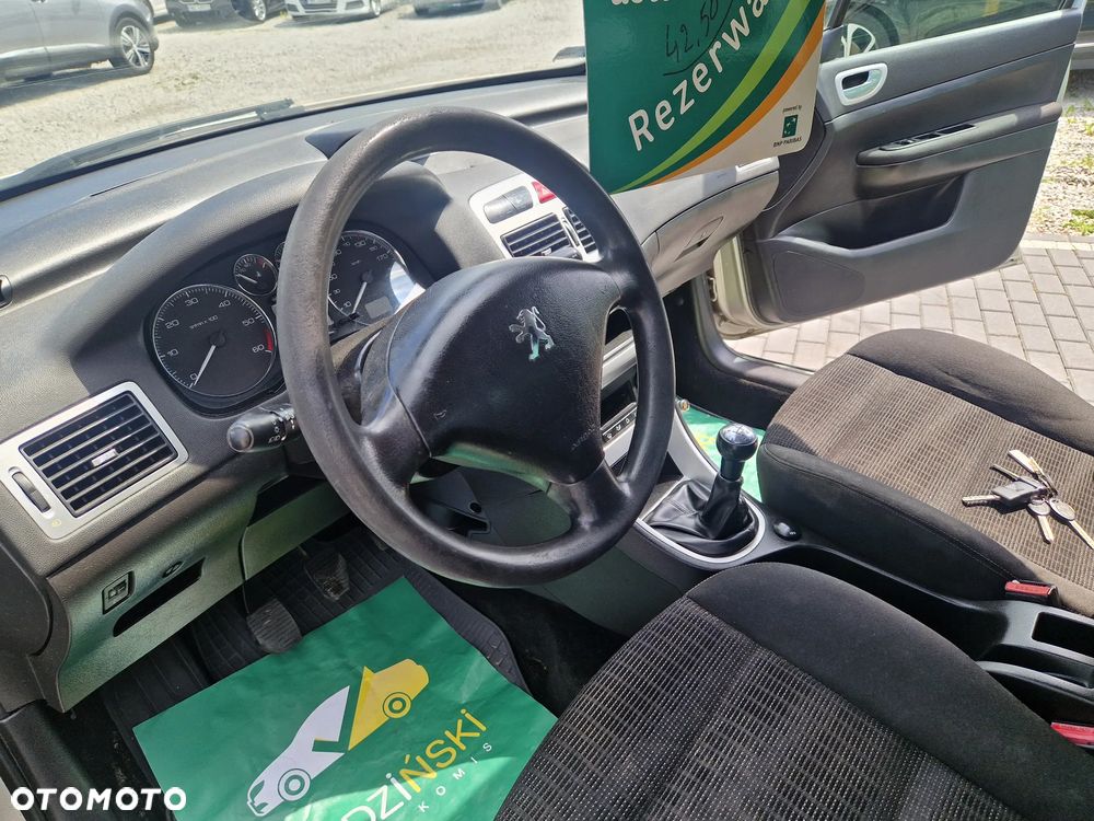 Peugeot 307 1.6 HDI Presence n.gama - 9