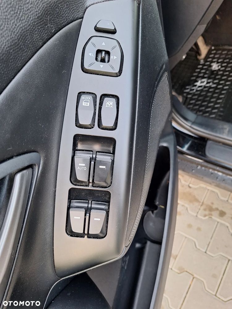 Hyundai ix35 1.7 CRDi Premium 2WD - 15