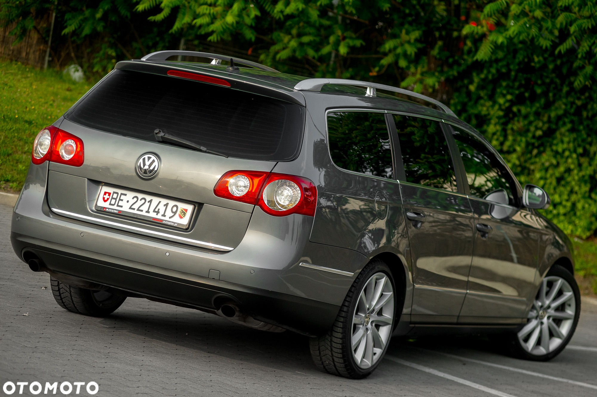 Volkswagen Passat - 15