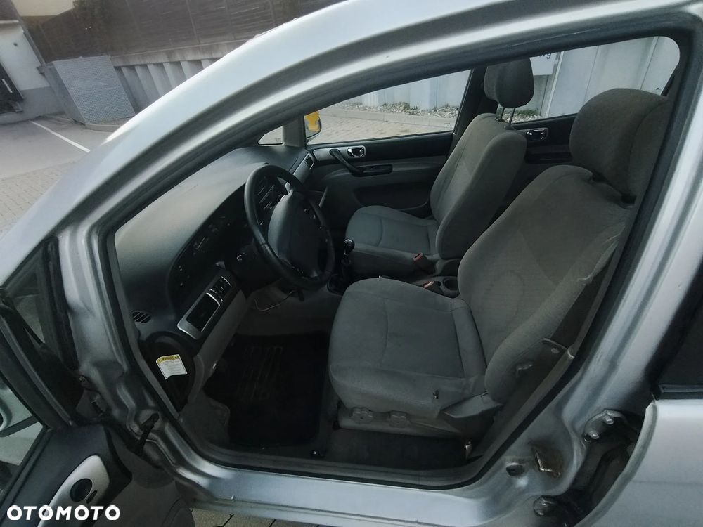 Chevrolet Rezzo 1.6 16V SX / Comfort - 10