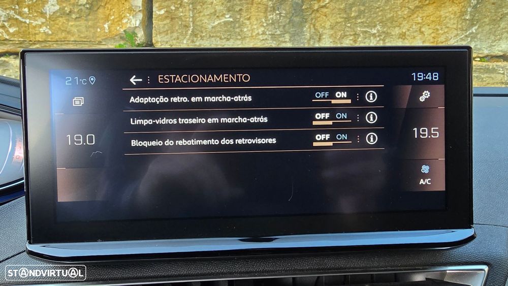 Peugeot 5008 1.5 BlueHDi GT EAT8 - 38