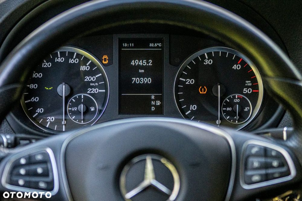 Mercedes-Benz Vito - 10