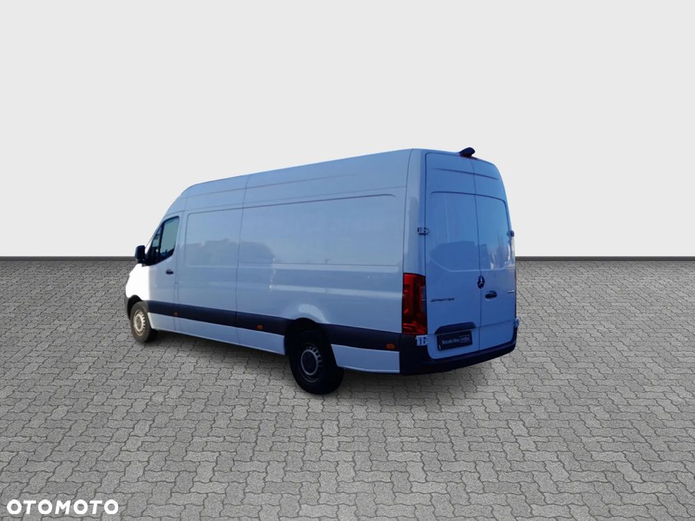 Mercedes-Benz Sprinter - 3